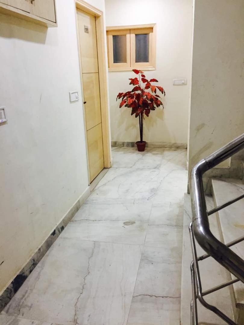 Cottage Lord Krishna New Delhi Exteriör bild